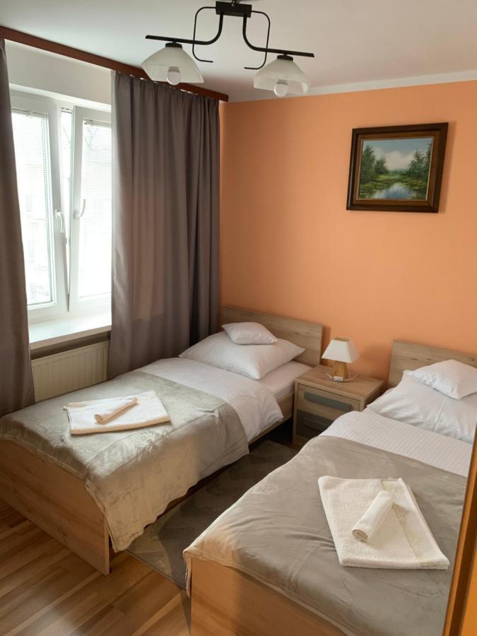 Apartament Praski 5 Minut Od Metra I Starego Miasta Spacerem Do Zoo I Konesera Varsó Kültér fotó